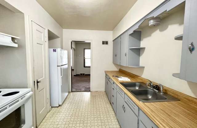 3 Bedrooms Walking Distance to KSU!