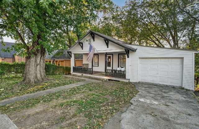 Photo of Lower-Level Duplex - 3 Bedrooms, 1 Bath