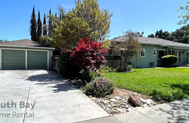 2BD/2.5BA Willow Glen Home: Spacious with Basement  Garden, Near Amenities - 1098 California Avenue, San Jose, CA 95125