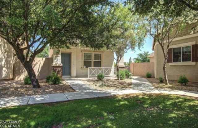 1570 S Owl Drive