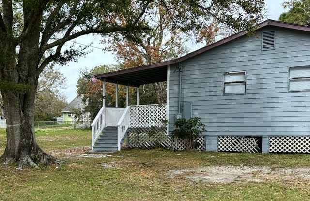 1707 1st Street - 1707 1st Street, Taft, FL 32824