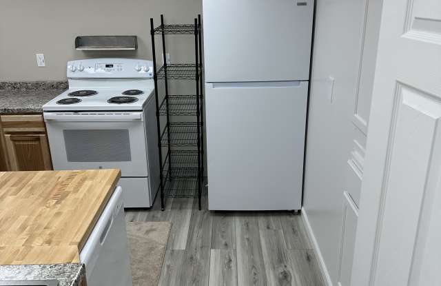 261 18th Avenue Northwest