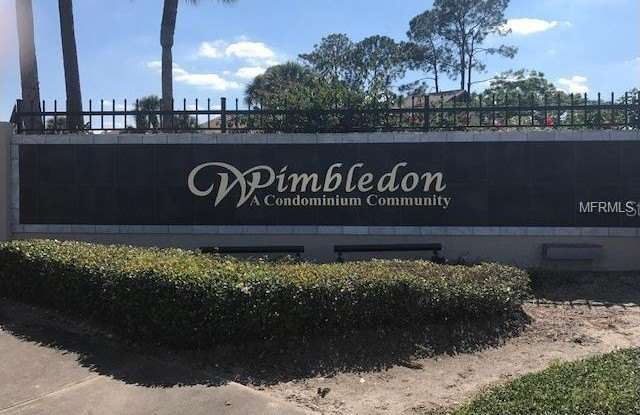 Photo of 2912 S SEMORAN BOULEVARD