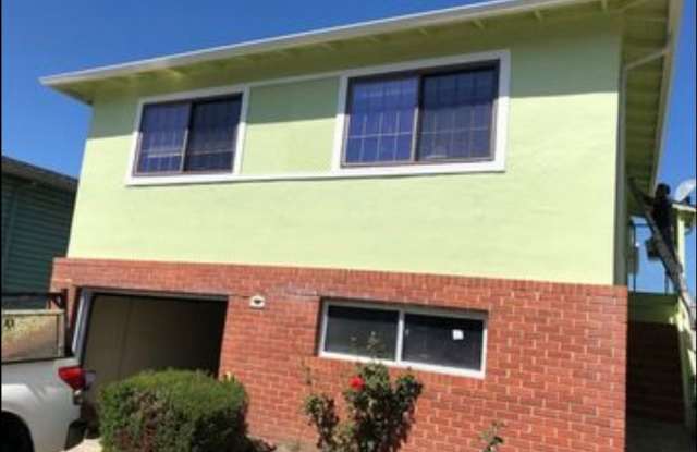 Master Bedroom for Rent – In-Law Downstairs Unit | 12 Montebello Dr., Daly City