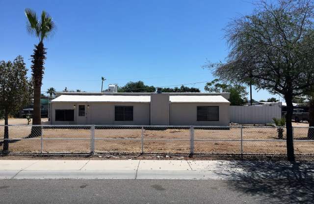 CASH PRICE OF $277,800.00 OR $5,000.00 DOWN  $1,921 MONTHLY - 16011 North 67th Avenue, Glendale, AZ 85306