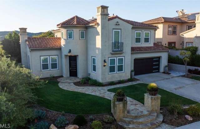 Photo of 9 River Rock