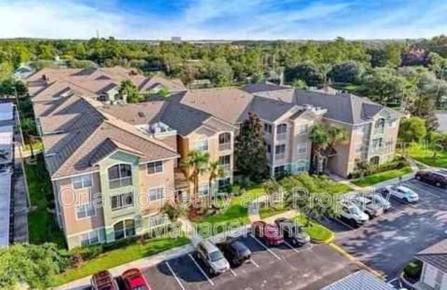 4897 Cypress Woods Dr