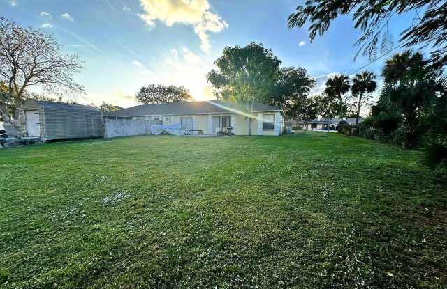 3060 Sea Gate Circle