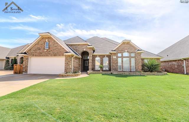 Photo of 4937 SILVERCREST DRIVE