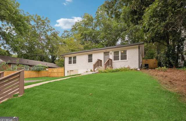 1335 E Washington Avenue