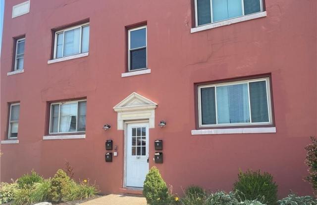 1387 W 69th Street unit: 1