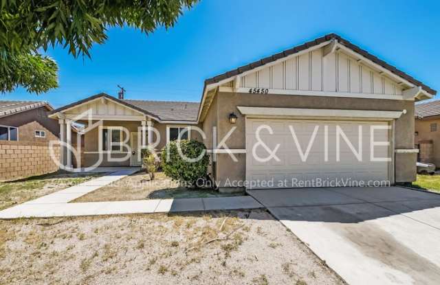 45450 Stanridge Avenue - 45450 Stanridge Avenue, Lancaster, CA 93535