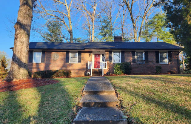 3000 Prytania Road. - 3000 Prytania Road, Winston-Salem, NC 27106