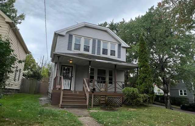 4 Bedroom Single Family in Cleveland ,Ohio