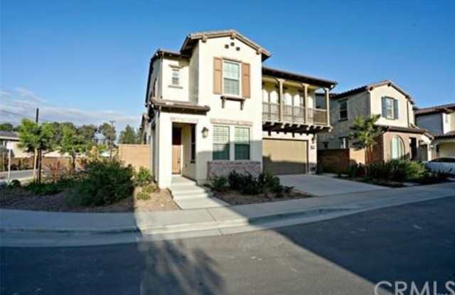 160 Blue Crystal Drive - 160 Blue Crystal Dr, Walnut, CA 91789