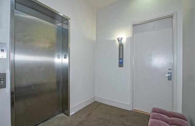 801 ST JOSEPH Street