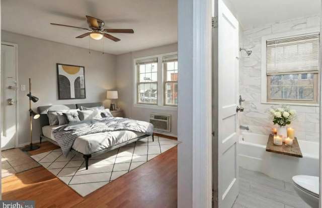 2415 ONTARIO Road NW unit: 301