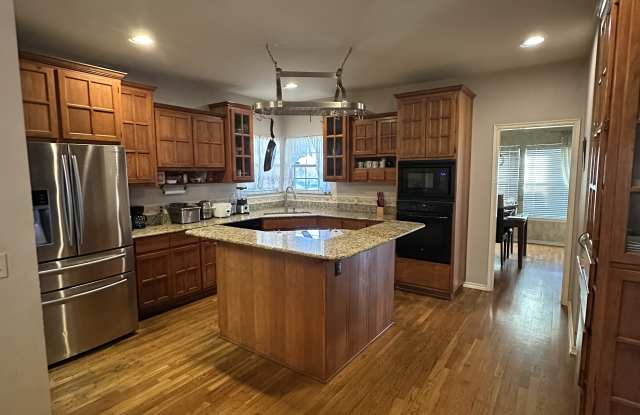 3712 West Hartford Street