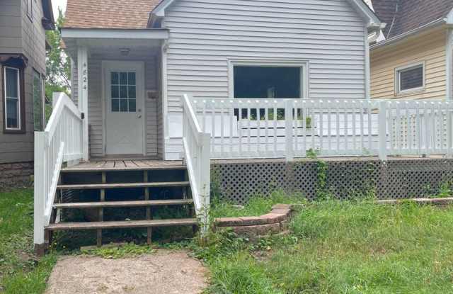 Photo of AVAILABLE March 1st! - 1 BED 1 BATH Single Family Home!