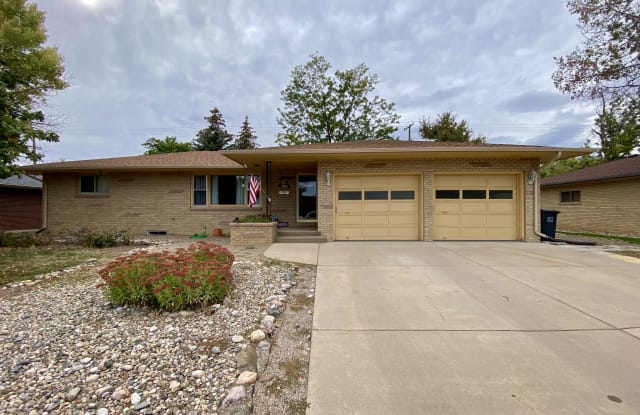 1815 Van Buren Ave - 1815 Van Buren Avenue, Loveland, CO 80538