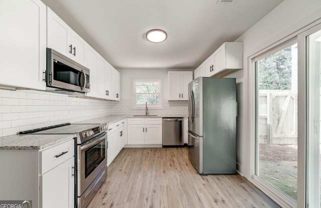 1060 Mathews Court #A