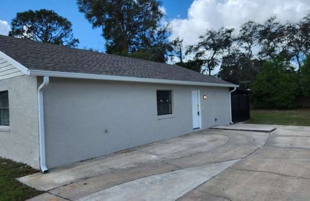 1492 Providence Boulevard