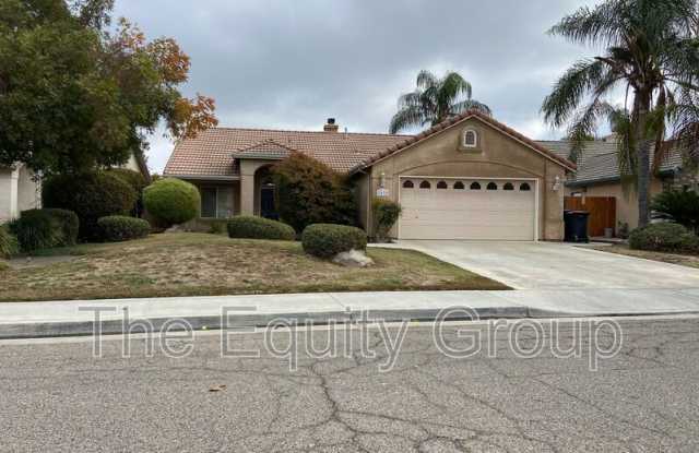 3432 South Martin Court