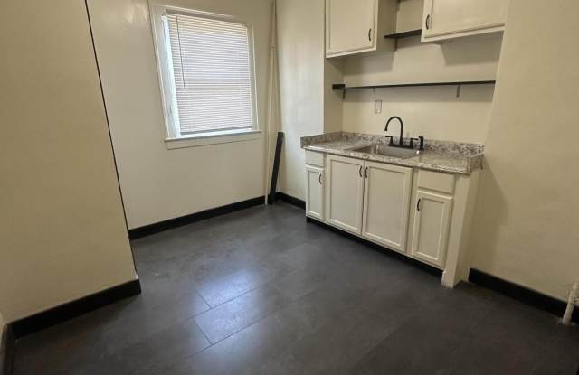 18089 Saint Aubin Street