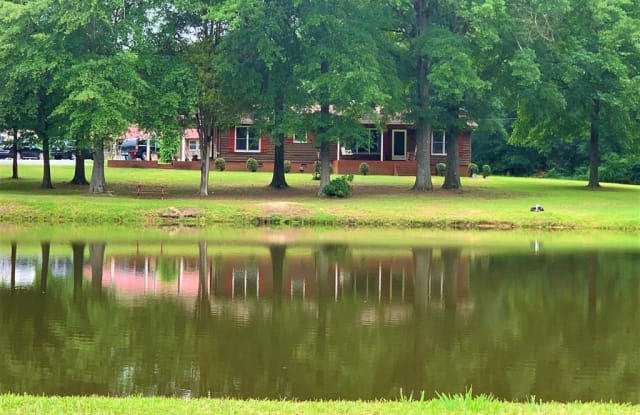 90 M & M Pond Drive - 90 M and M Pond Drive North, Laurens County, SC 29325