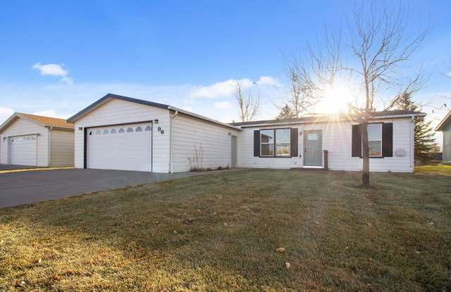 55+ Community Living!
