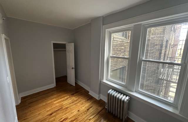 729 Dr Martin Luther King Jr Blvd