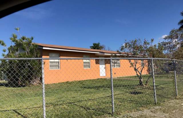 696 SW 16th Ter - 696 Southwest 16th Terrace, Homestead, FL 33030