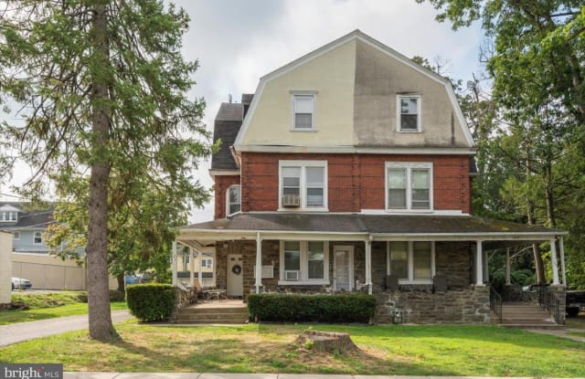 107 WALNUT AVENUE - 107 Walnut Avenue, Ardmore, PA 19003