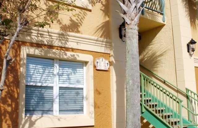 101 25TH Avenue S unit: J11