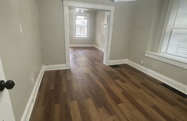 1352 East 90th Street
