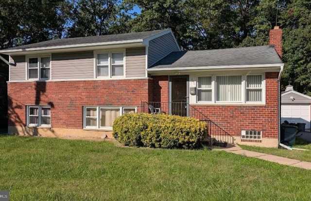 412 GOUCHER Boulevard