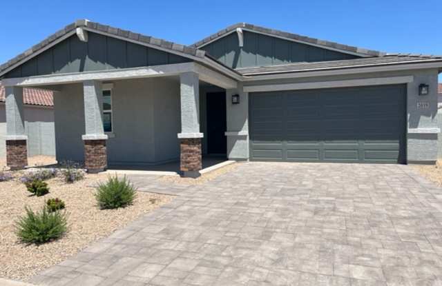 2018 E Brooklyn Dr