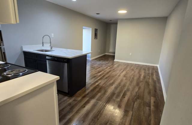 127 Pine Street - #3