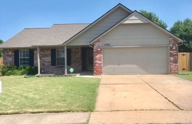 1706 W El Paso Pl - 1706 West El Paso Place, Broken Arrow, OK 74012