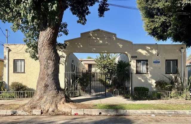 Photo of BELLA APARTMENTS: Beautiful 1 Bedroom Apartment