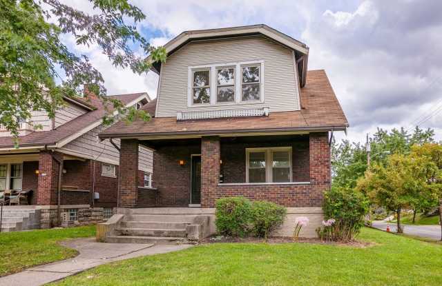 2322 Fairview Avenue