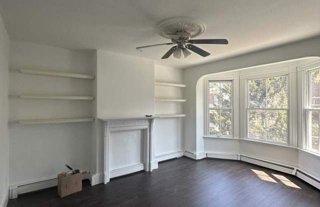 93 Walnut St.