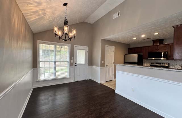 8024 Garrett Pines Dr