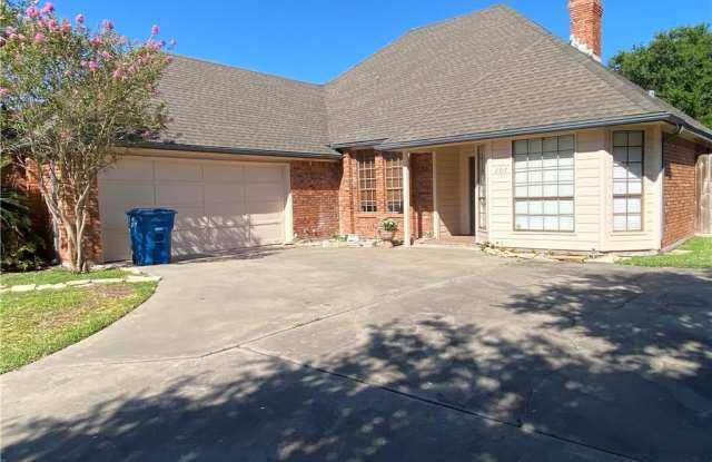 207 Sandpiper Dr