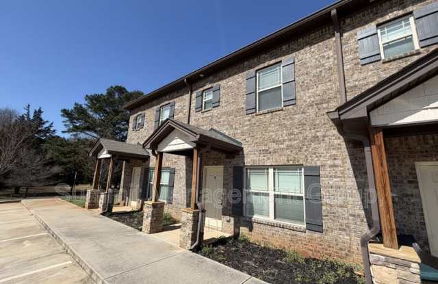 860 S Harkness Street, Unit B