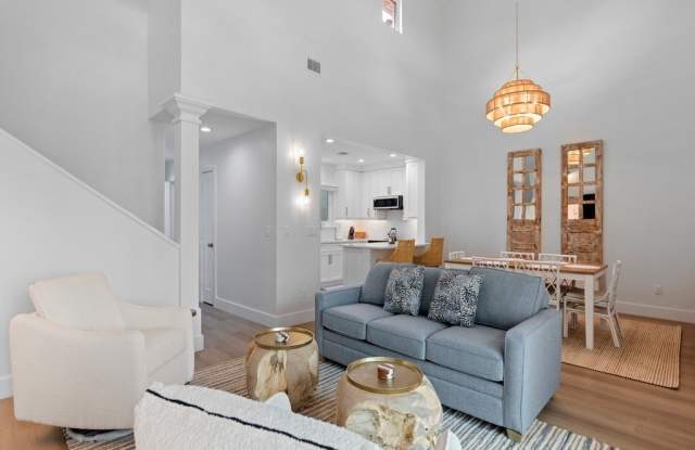 1380 N Saint Davids Lane