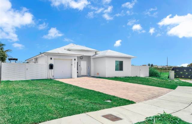 30775 SW 158th Path