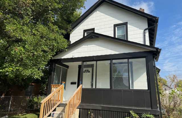 Photo of 2 Bedroom, 1 Bath Single Family Home - South Side, Columbus