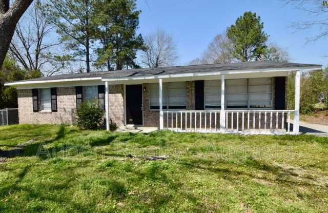 3613 Alene Cir