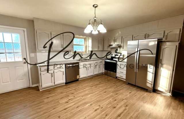 Photo of 1713 E T C LEA RD